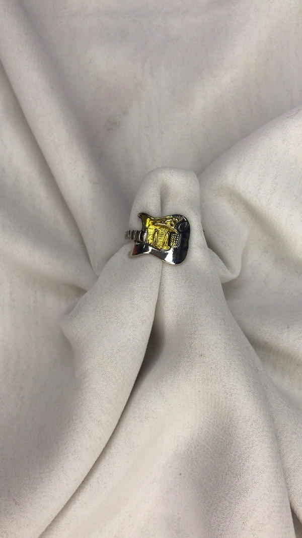 guitar ring  Image 3 Preview