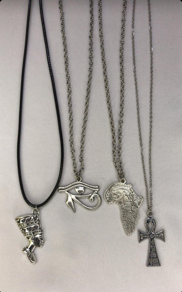 Egyptian necklaces(silver) Image 1 Preview