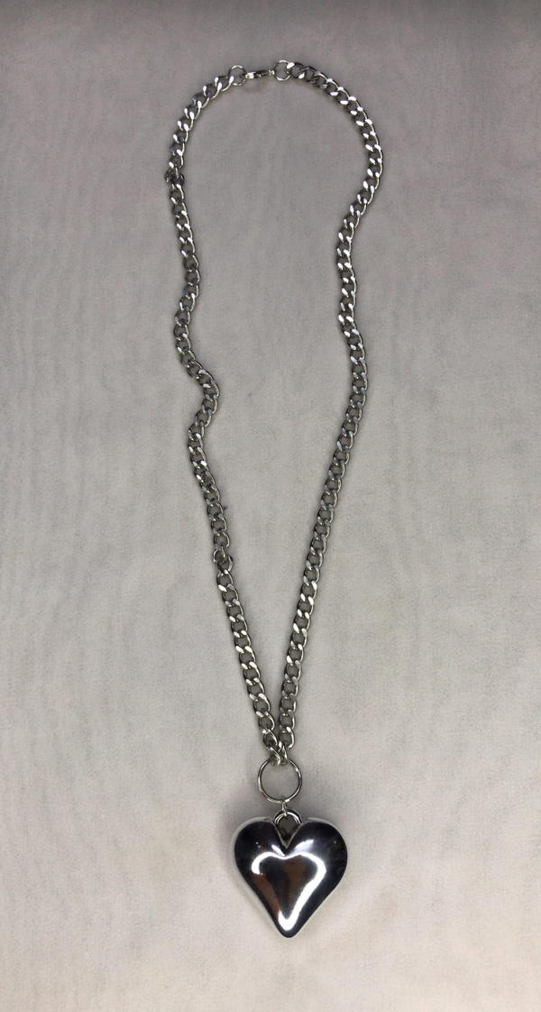 heart necklace  Image 2 Preview