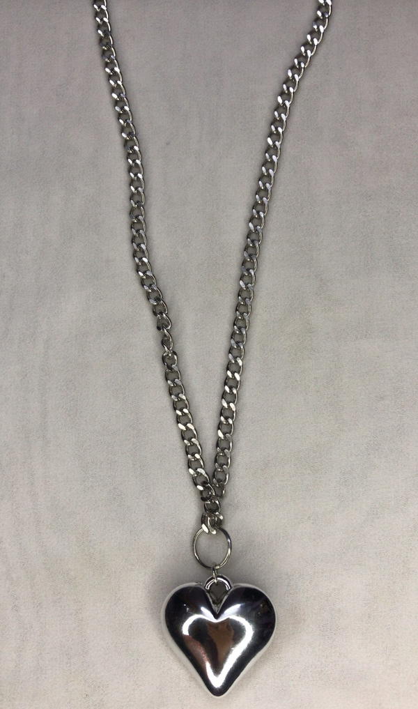 heart necklace  Image 5 Preview