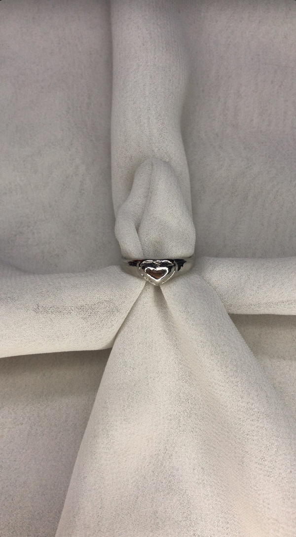 heart ring  Image 1 Preview