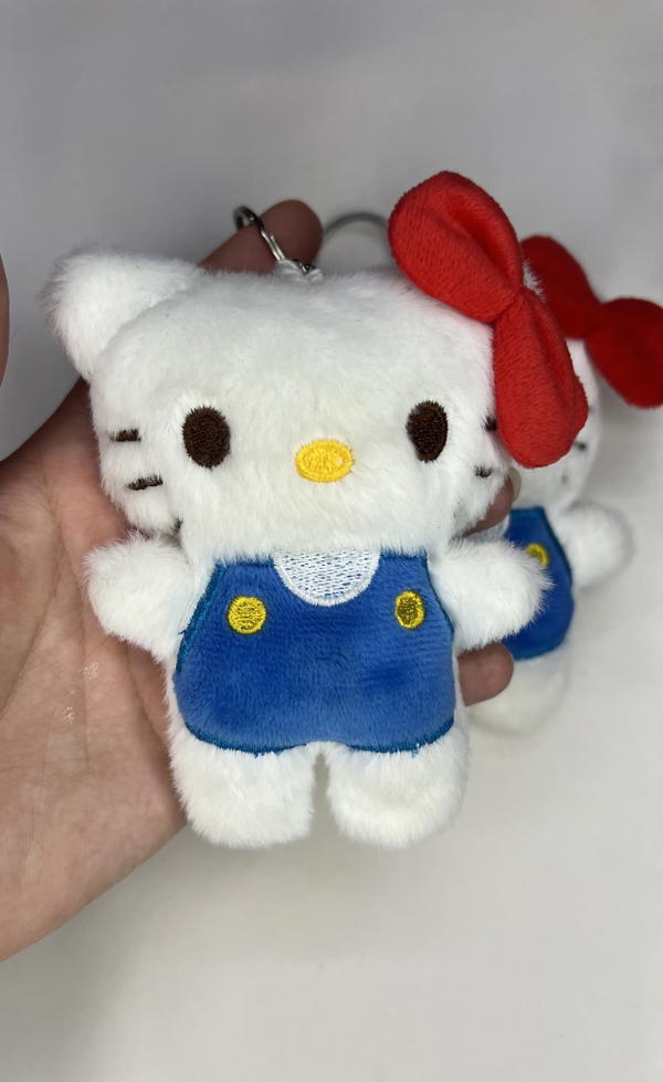 hello kitty bag charms Image 3 Preview