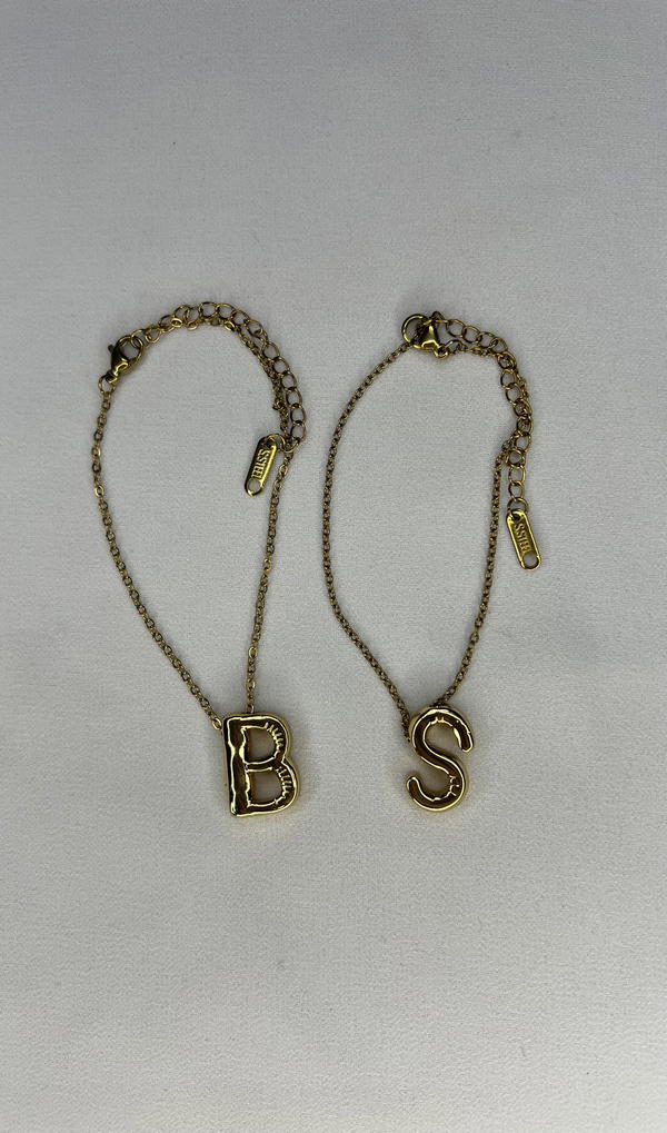 initial bracelets Image 1 Preview