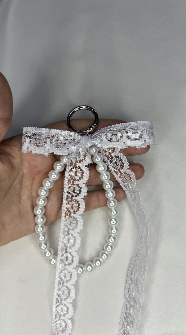 lace pearls bag charm Image 5 Preview