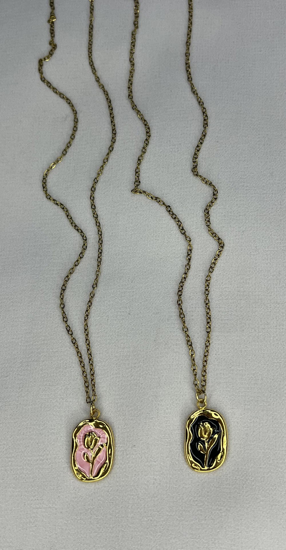 pink&black gold necklace  Preview Image