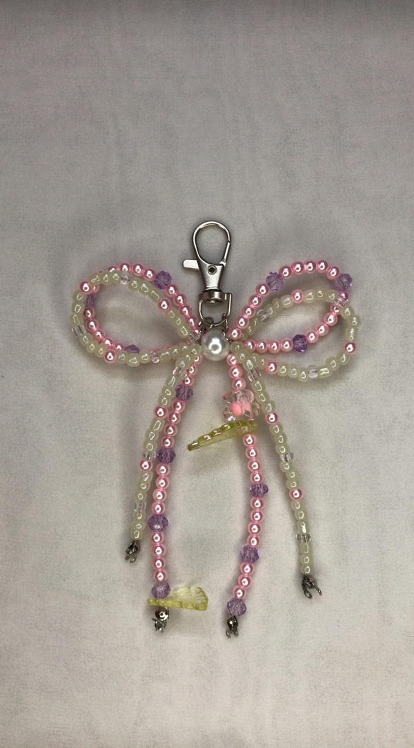 pinky bag charm  Image 3 Preview