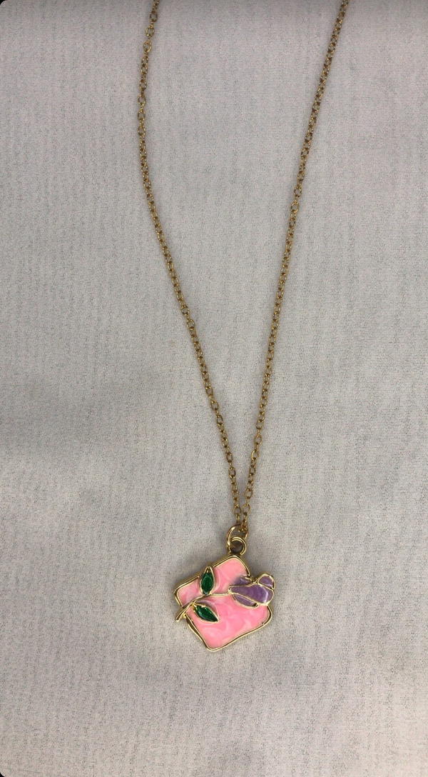 pinky flower necklace  Image 2 Preview