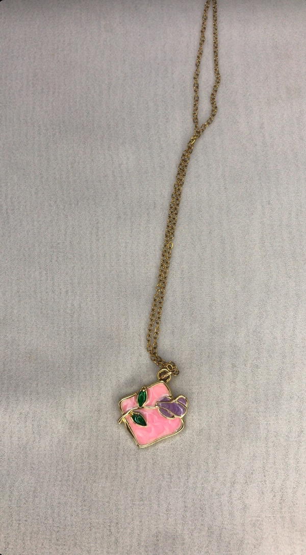 pinky flower necklace  Image 4 Preview