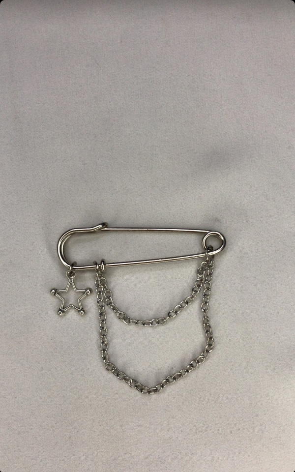 pin(silver) Image 4 Preview