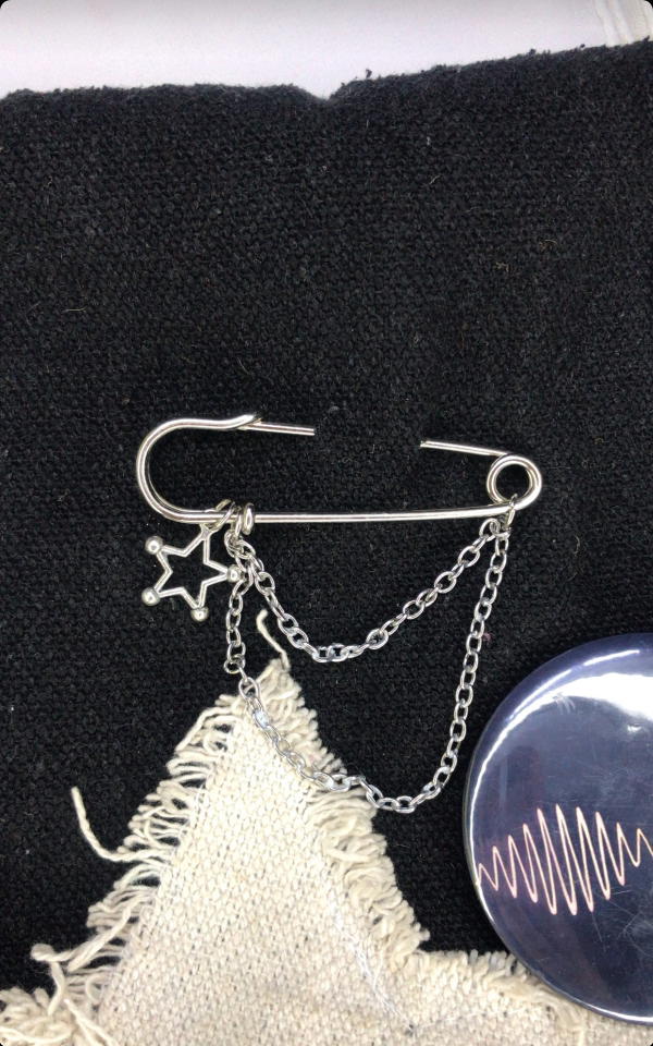 pin(silver) Image 6 Preview