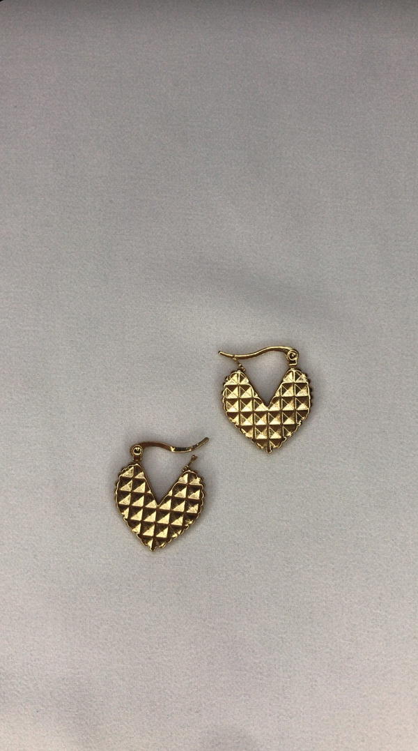 pixel heart earrings  Image 1 Preview