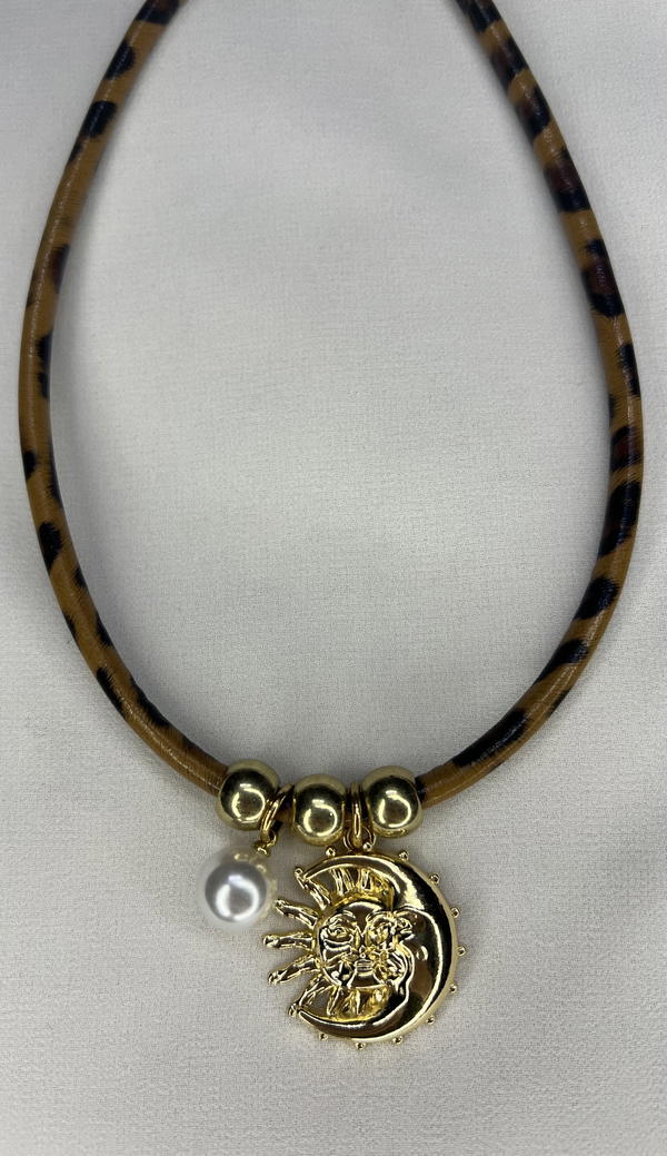 printed leather necklace  Image 8 Preview
