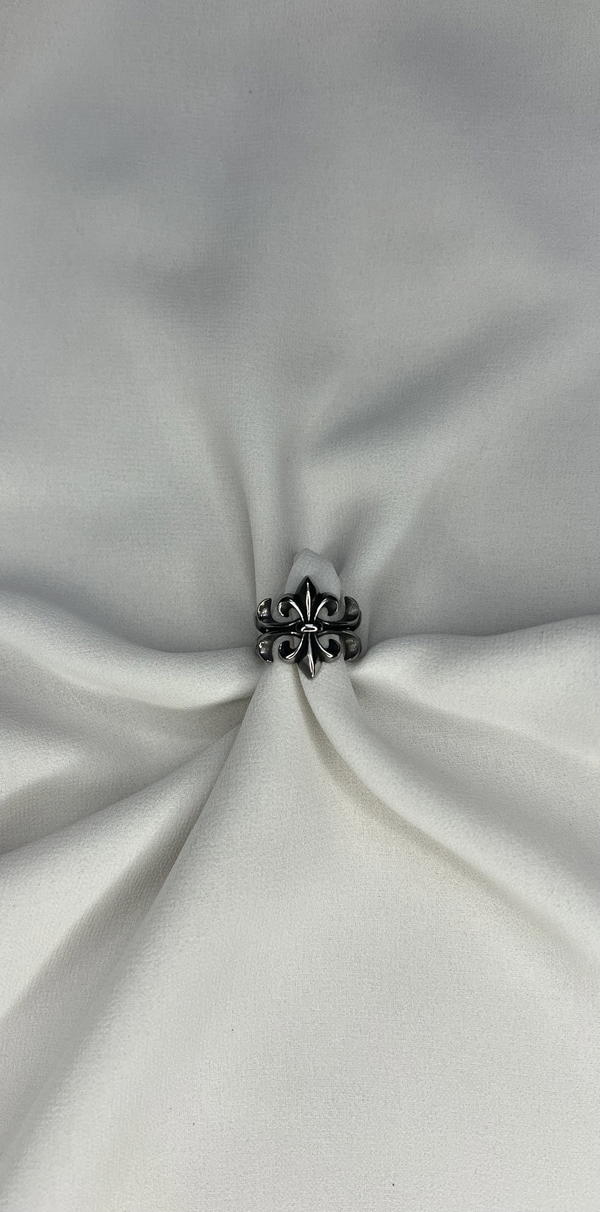 punk style ring Image 2 Preview