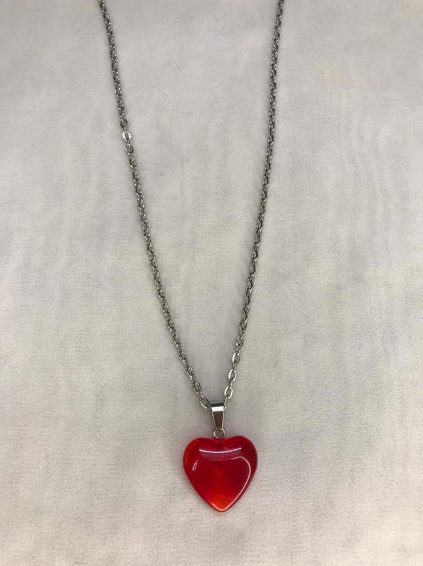 red heart necklace  Image 2 Preview
