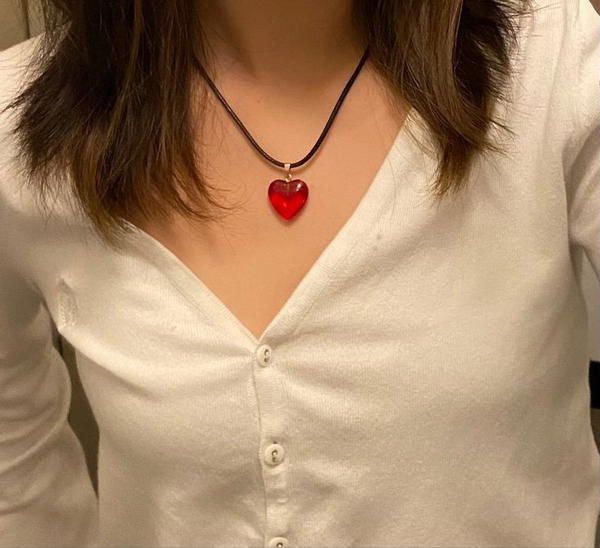 red heart necklace  Image 8 Preview