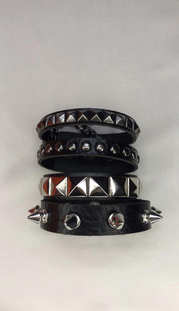 set gothic bracelets Image 2 Preview