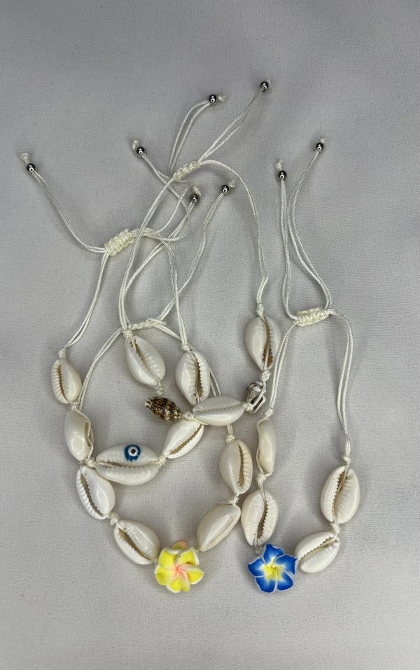 shells bracelets  Image 2 Preview