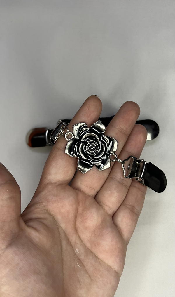 shirt brooch clip Image 3 Preview