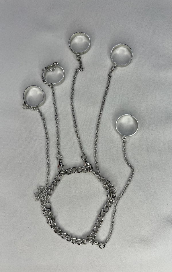silver fingers chains  Image 1 Preview