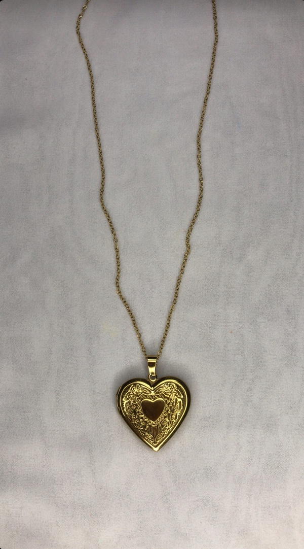stainless heart locket necklace  Image 1 Preview