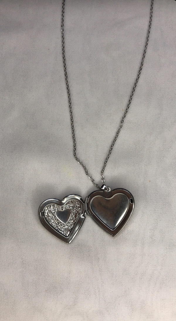 stainless heart locket necklace  Image 2 Preview