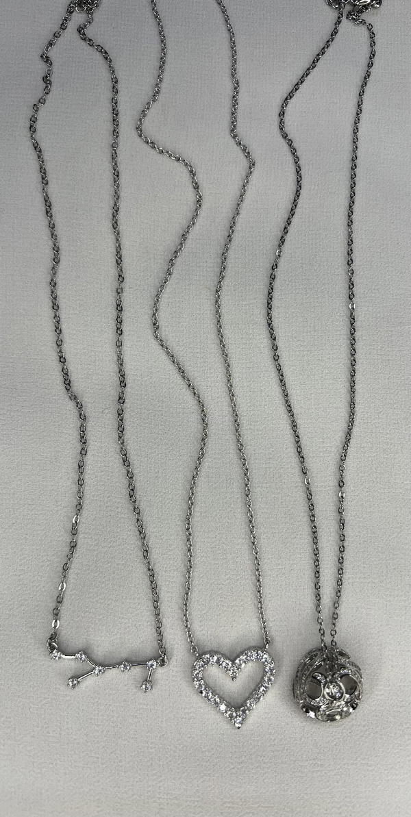stainless silver necklace  Image 1 Preview