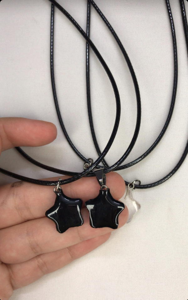 star necklace  Image 4 Preview
