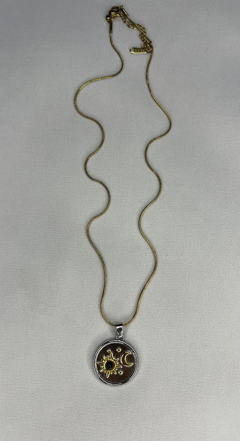 sun&moon necklace  Preview Image