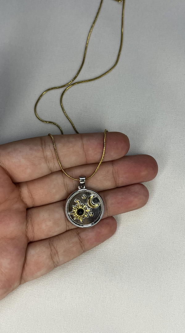 sun&moon necklace  Image 5 Preview