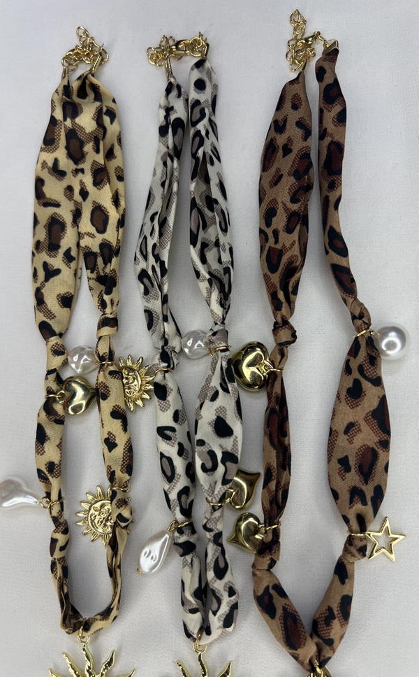 Sun& flower necklace  Image 5 Preview