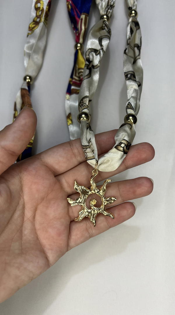 Sun scarf necklace  Image 4 Preview