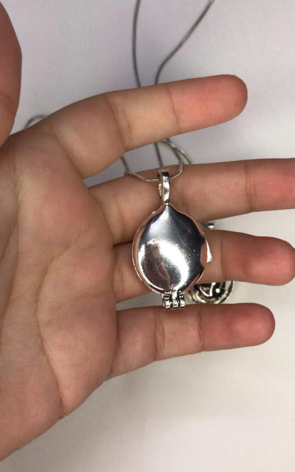 vampire diaries's necklace  Image 7 Preview