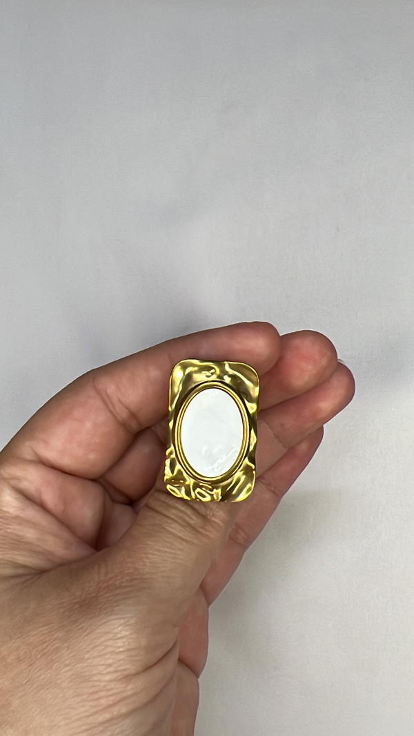 white stones ring Image 6 Preview