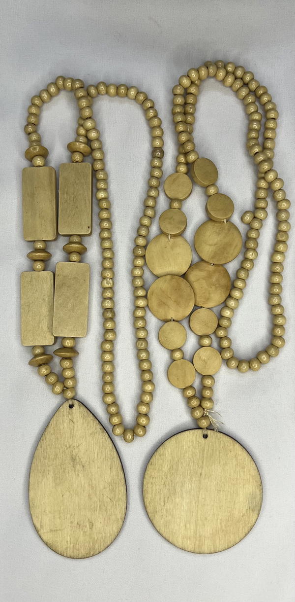 woody necklace  Image 1 Preview