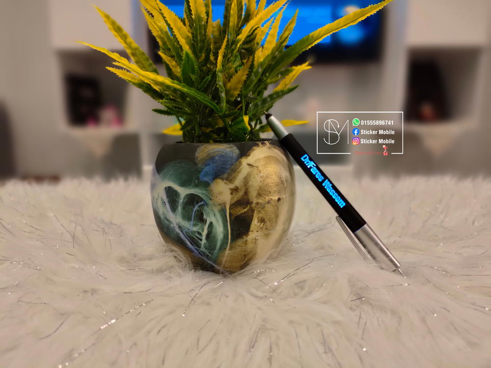 قلم مضئ Preview Image