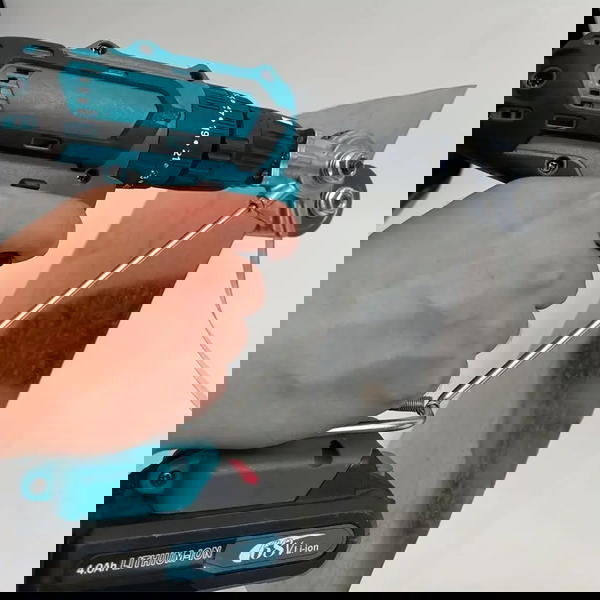 جهاز قطع المعادن Image 3 Preview