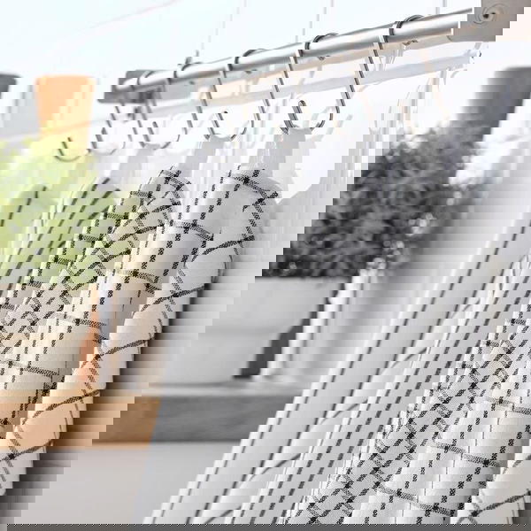 RINNIG 4 منديل سفرة, أبيض/رمادي غامق/منقوش Image 4 Preview
