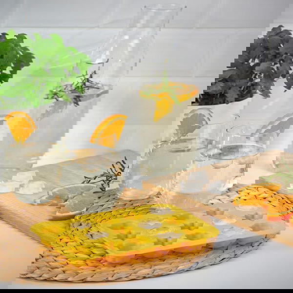 SURSÖT صينية مكعبات الثلج, ، أصفر فاتح. Image 4 Preview