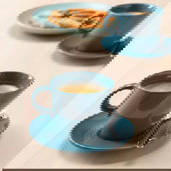 FÄRGKLAR 4 كوب شاي  و4 صحن تركواز غامق لماع 250 مللي. Image 3 Preview