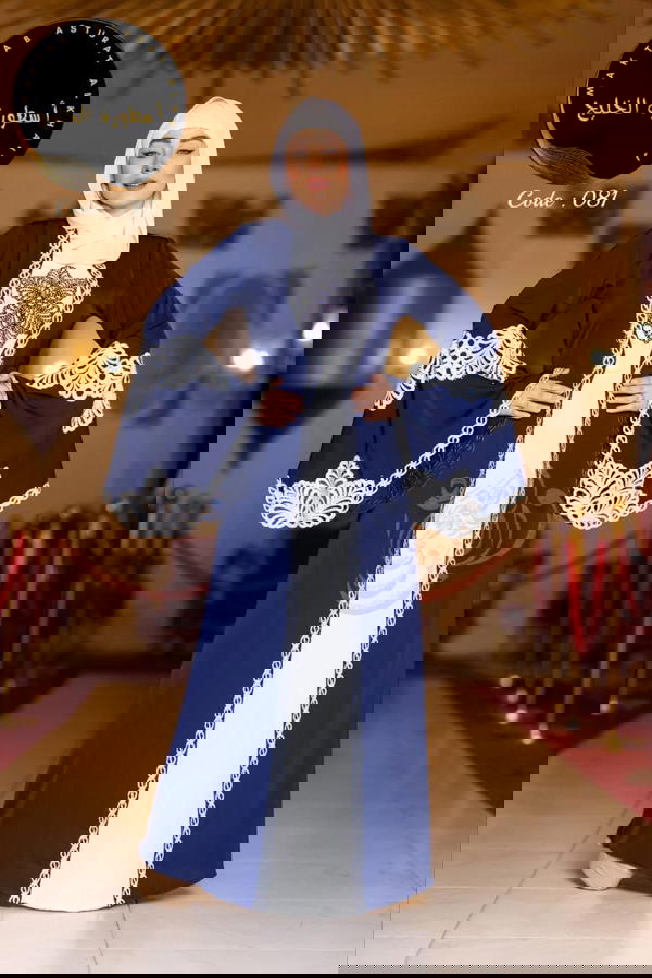 عباية حرير الوان بندة قوس تناسب جميع الازواق ❤️💫 Image 10 Preview