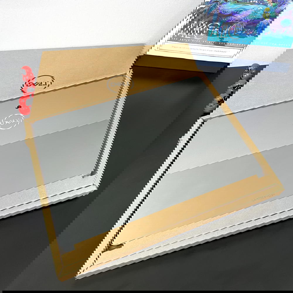 Dell latitude 7210 2 in 1 core i7 Preview Image