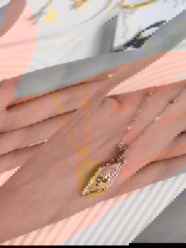 سلسلة فراشة Image 1 Preview