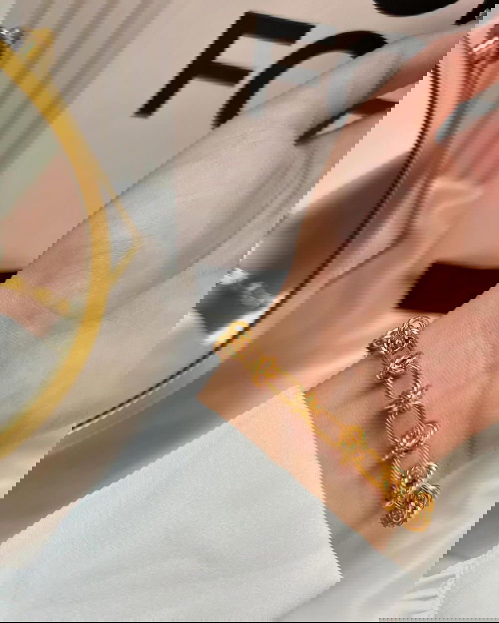 انسيال عقدة Preview Image