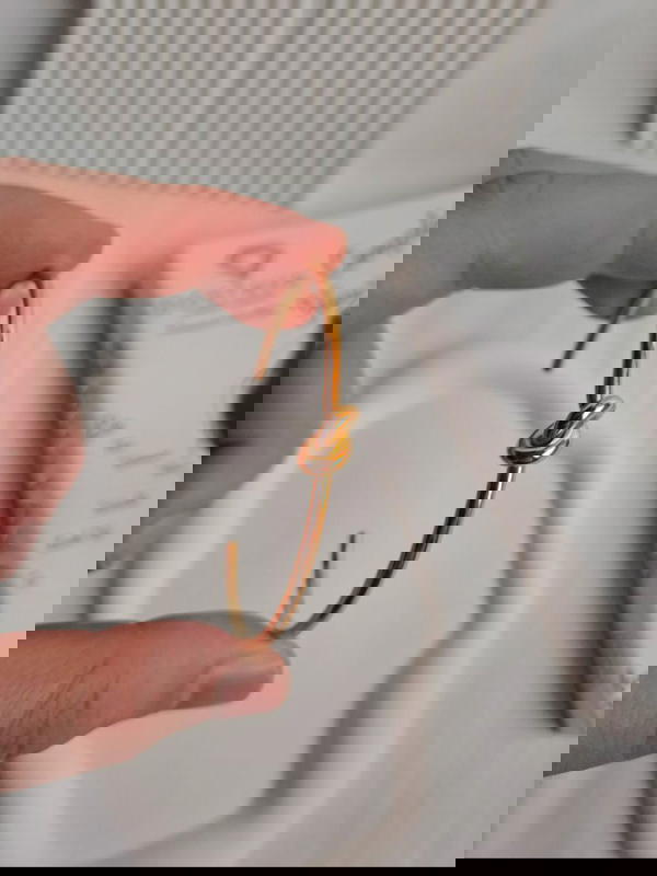 اسورة عقدة Image 1 Preview