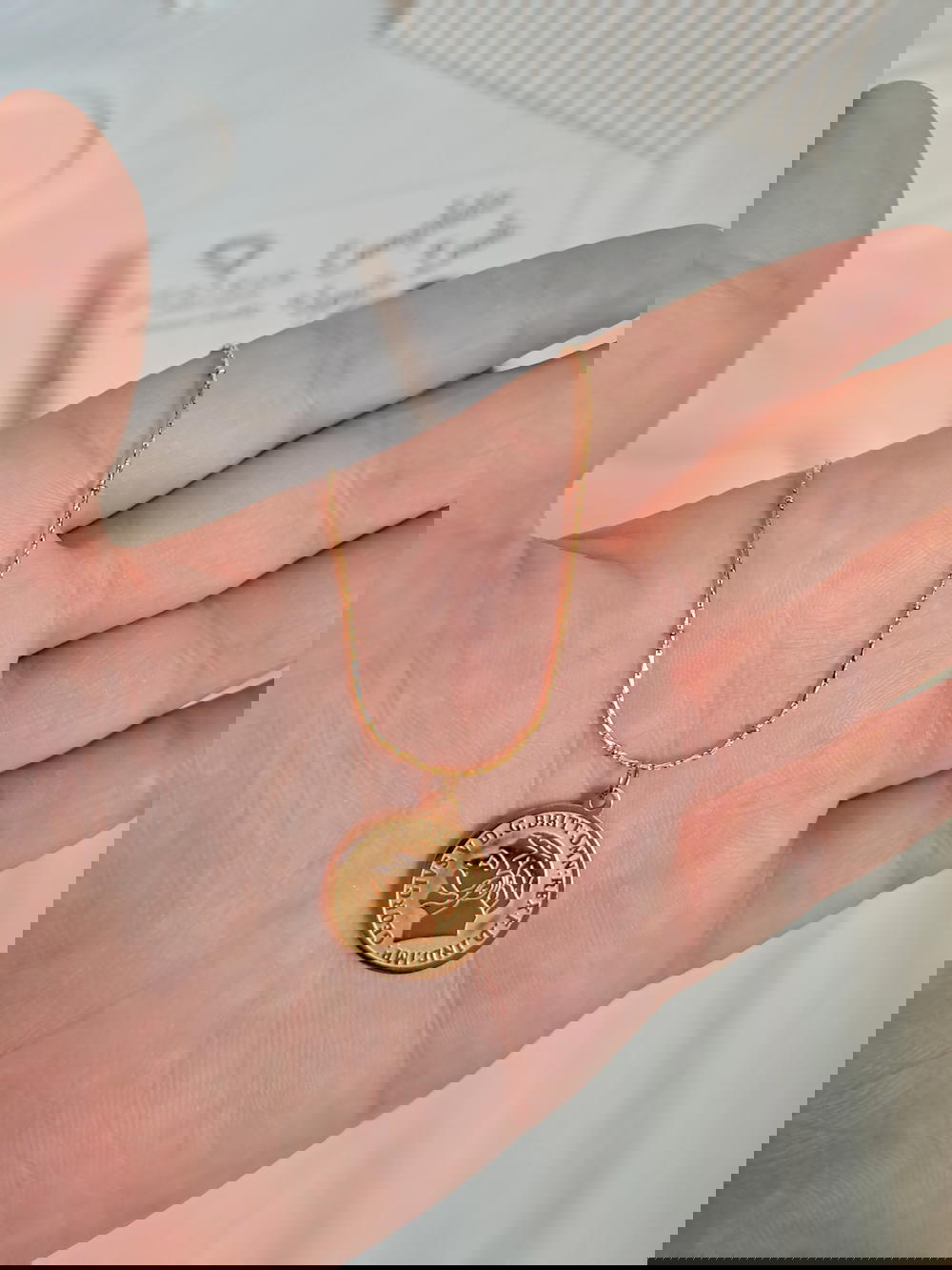 سلسلة كوين Preview Image