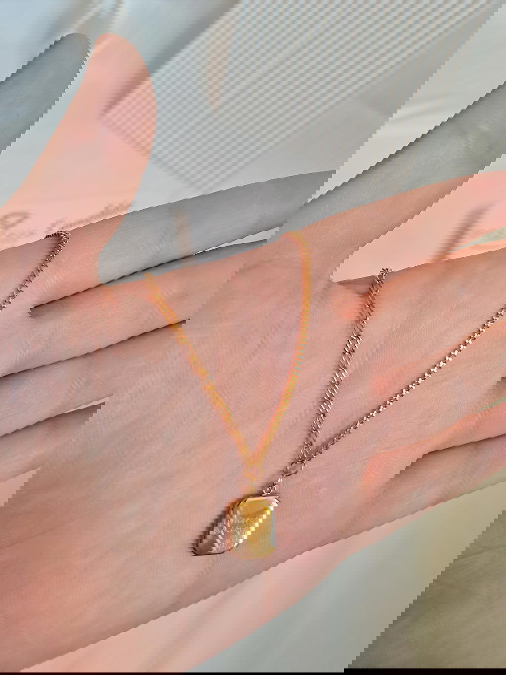 سلسلة دابل فيس Preview Image