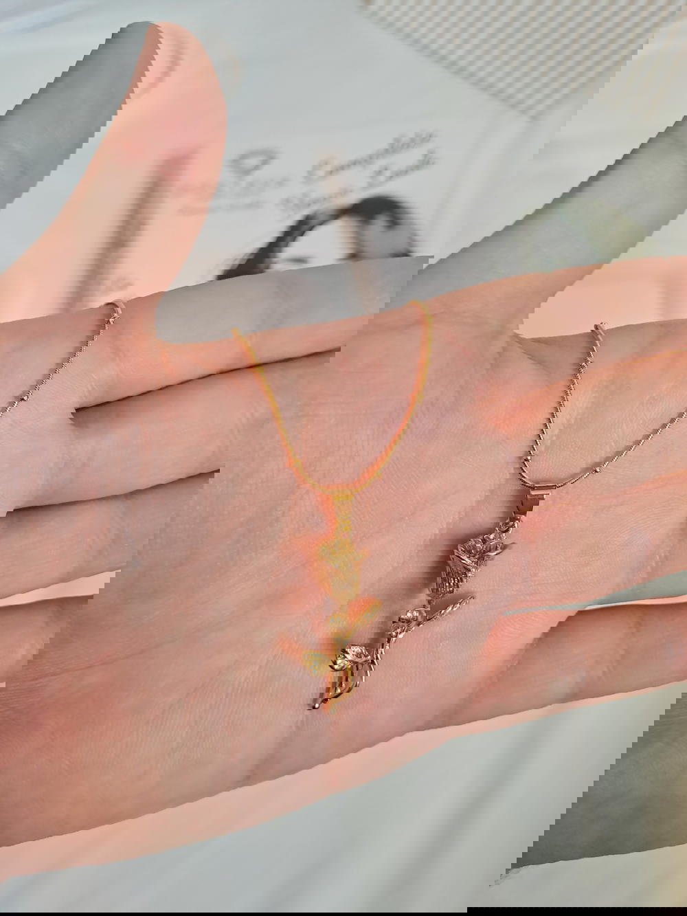 سلسلة وردة  Preview Image