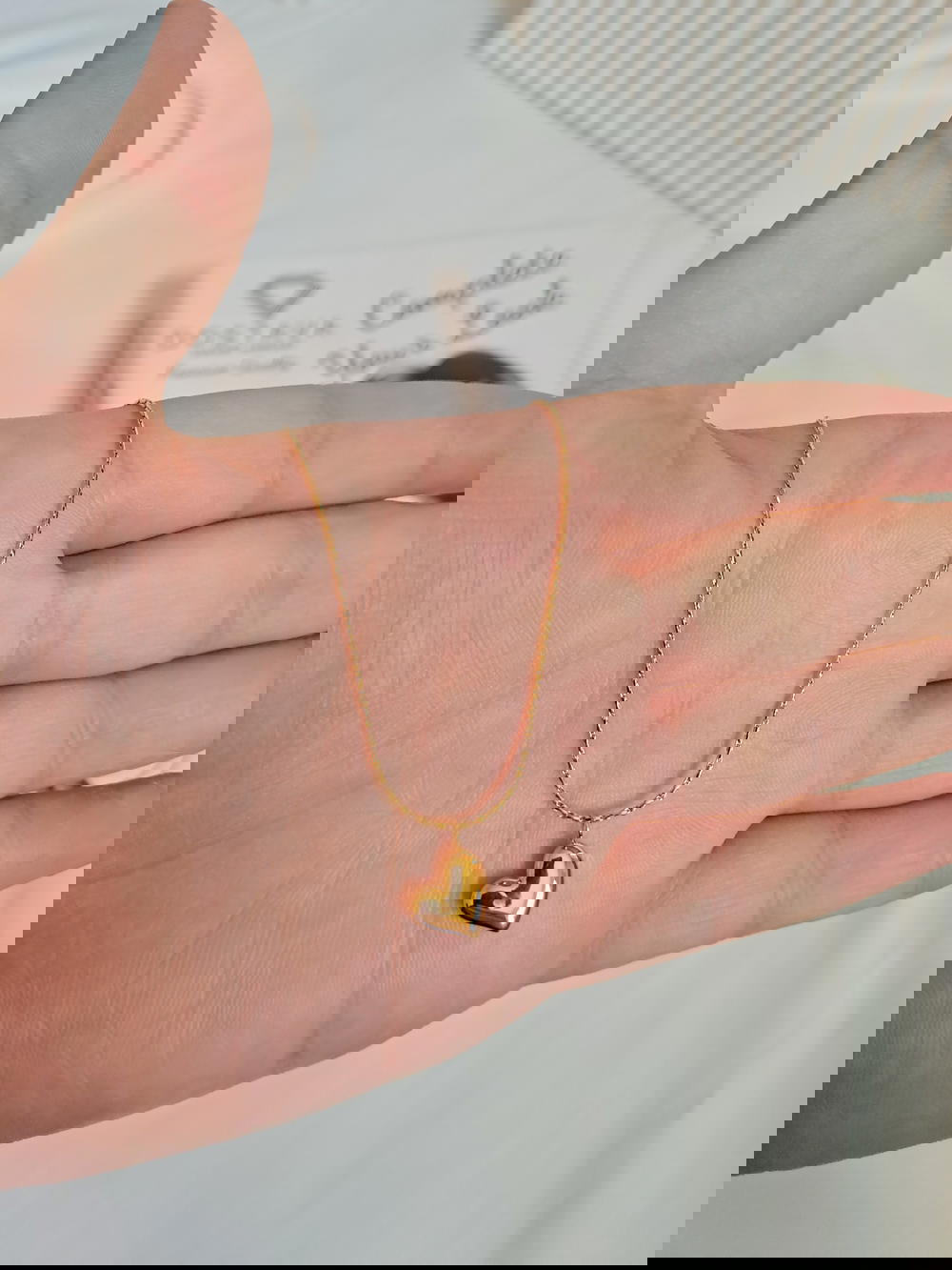سلسلة قلب  Preview Image
