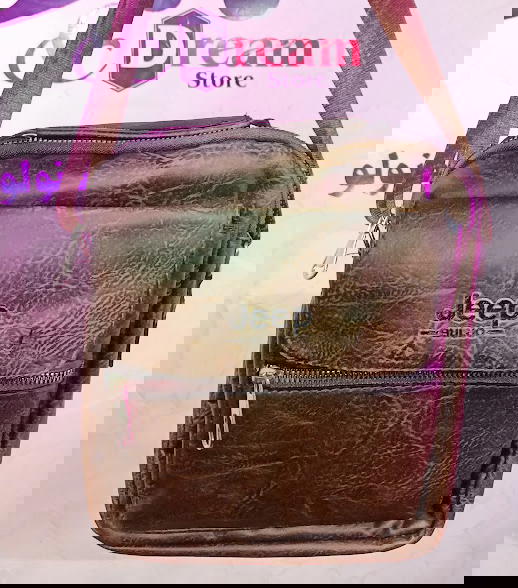 حقيبة كروس جلدية Jeep رجالي Image 8 Preview