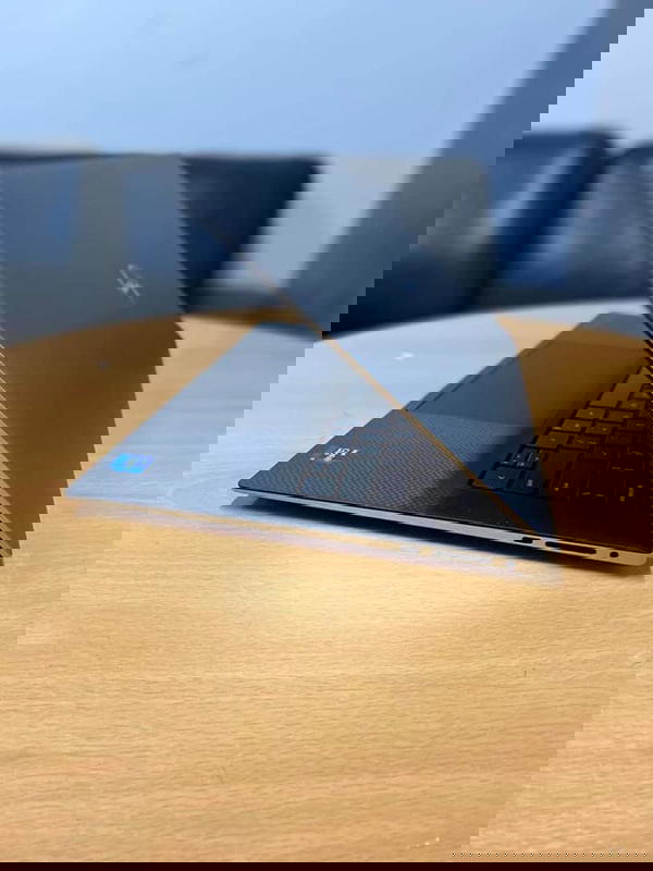 💻 Dell Precision 5570  ✨ Image 5 Preview